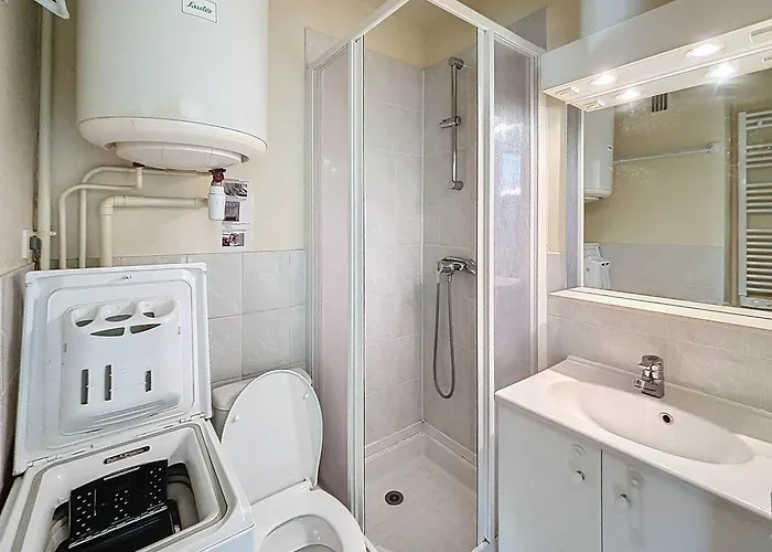 Avec Terrasse, Parking Et Wifi, 4 Pers. à Franceville - Fr-1-465-98 Appartamento *