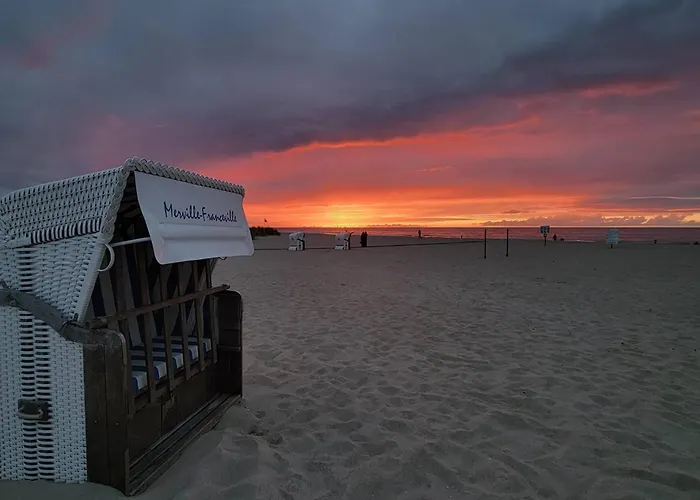 Avec Terrasse, Parking Et Wifi, 4 Pers. A Franceville - Fr-1-465-98 Apartment *